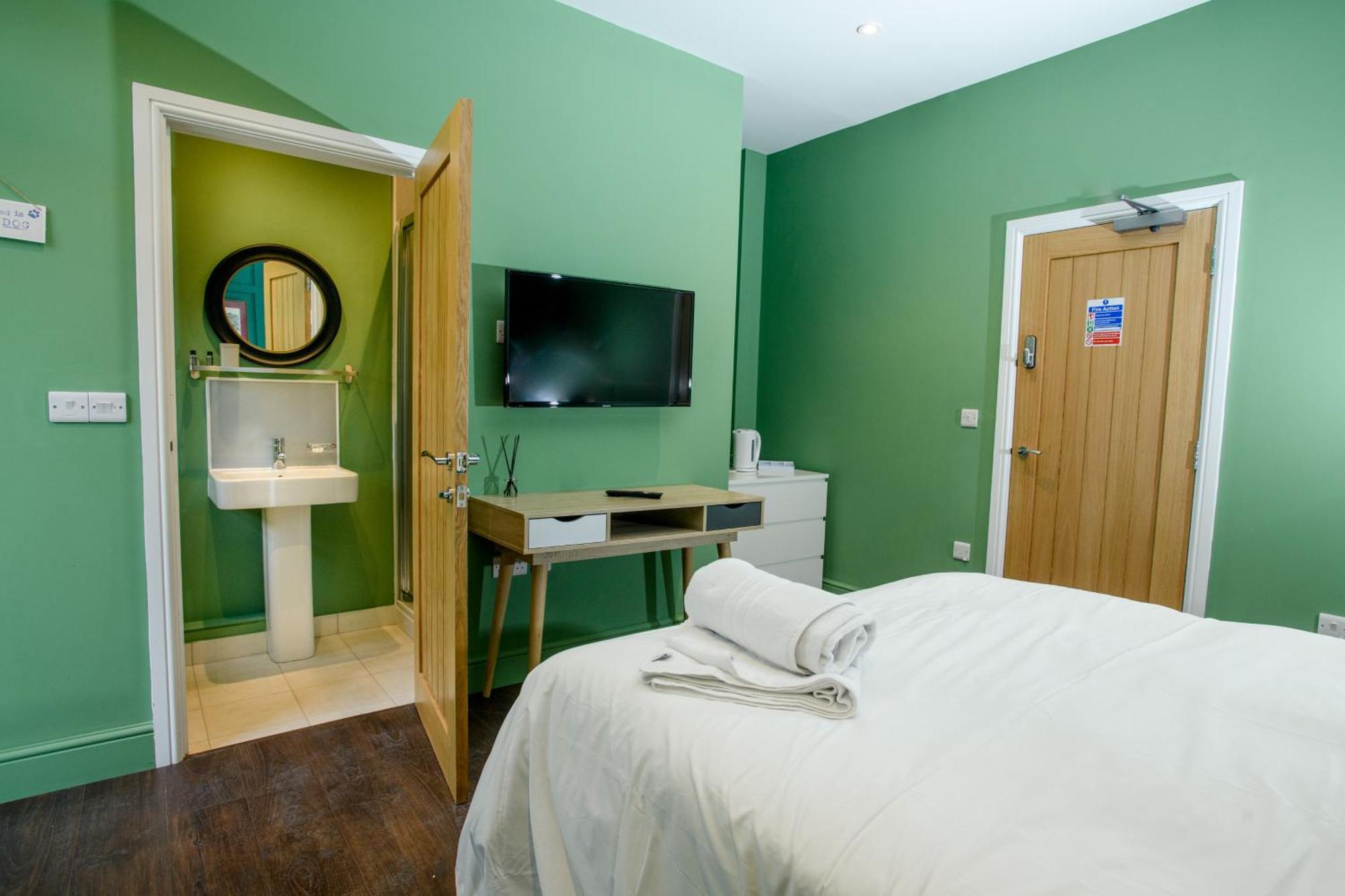 Tavmar Accommodation Lincoln Esterno foto