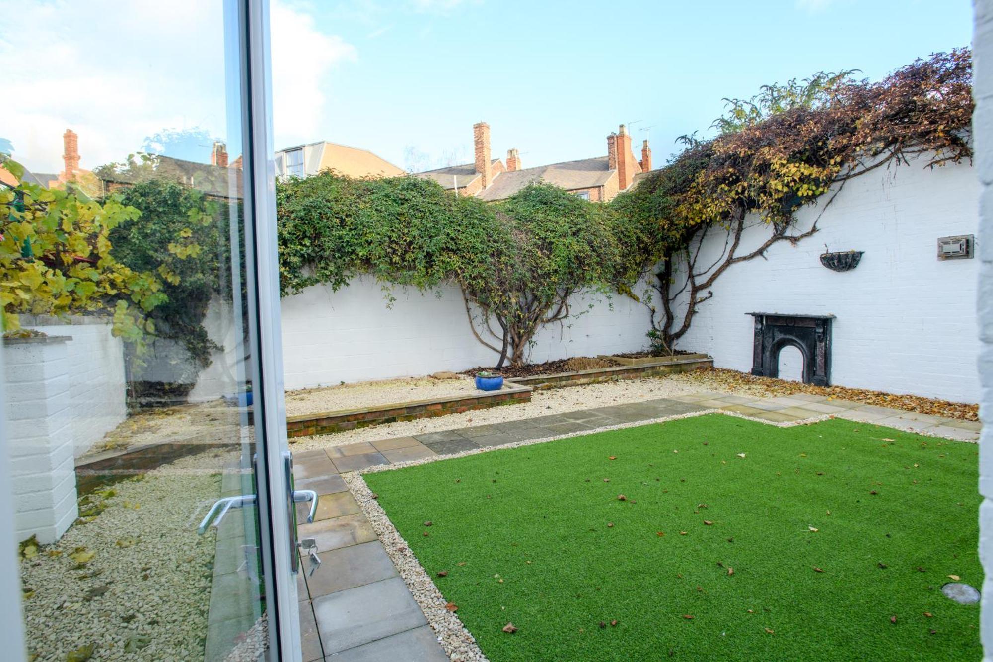 Tavmar Accommodation Lincoln Esterno foto