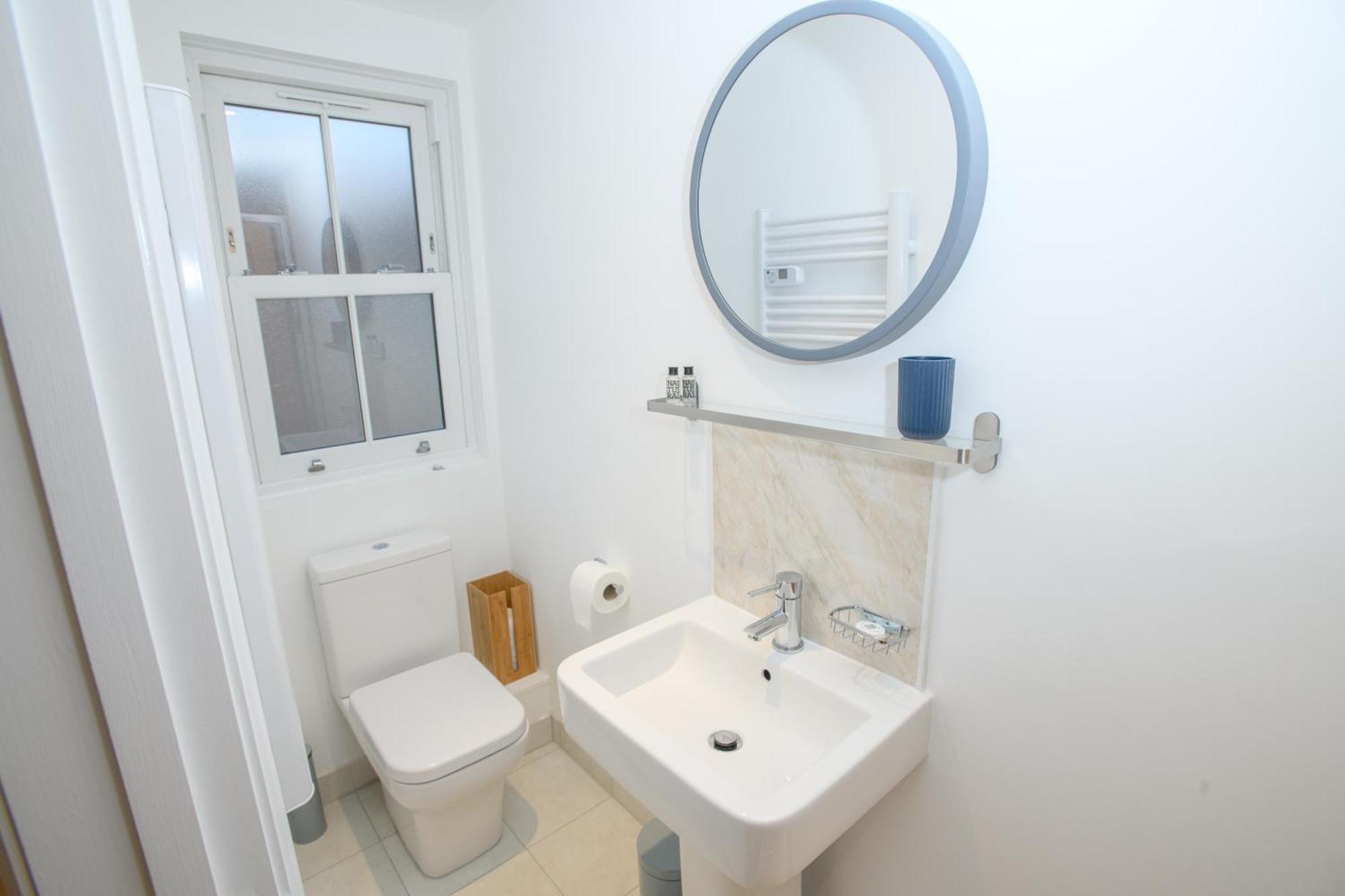 Tavmar Accommodation Lincoln Esterno foto