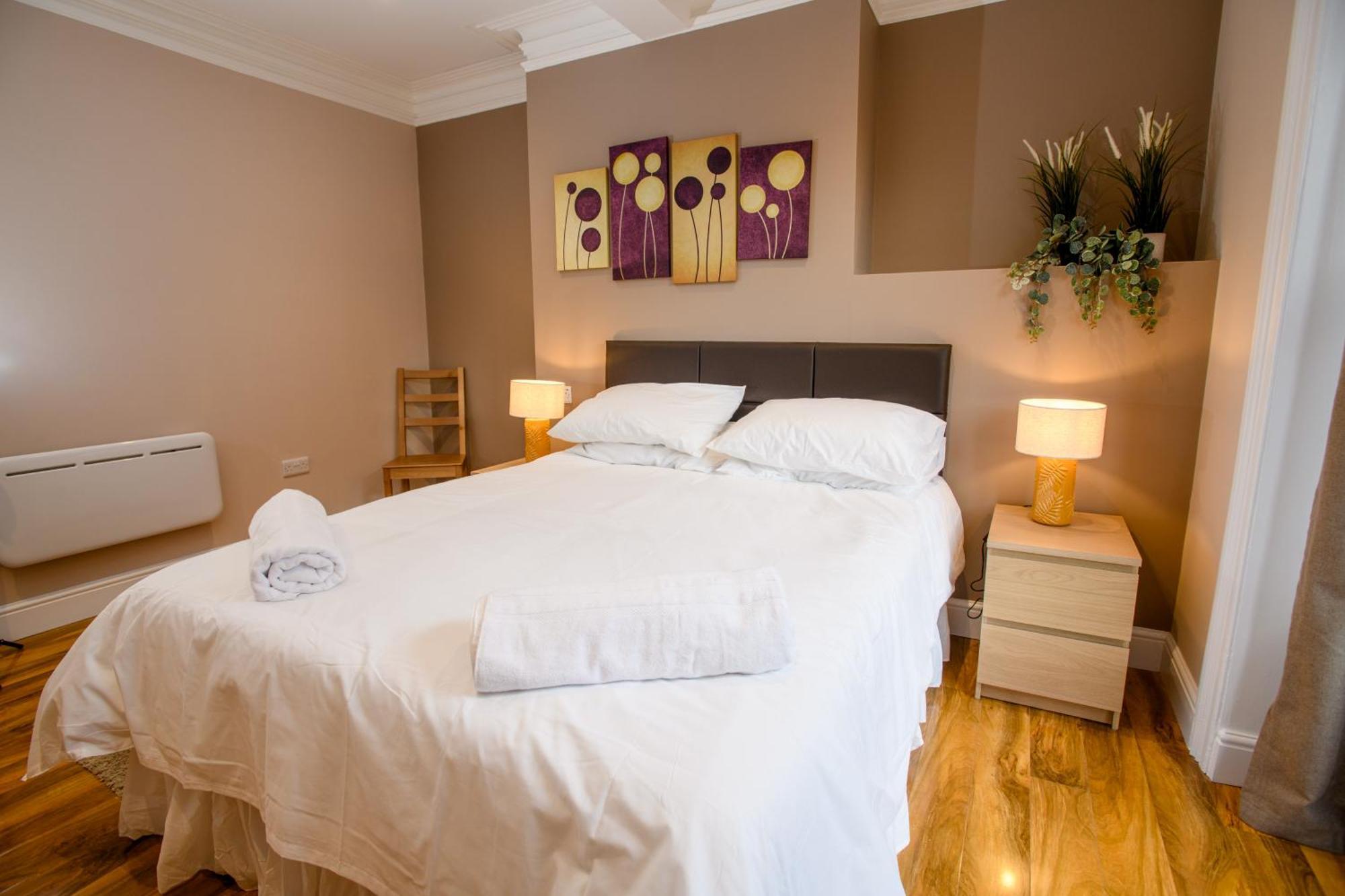 Tavmar Accommodation Lincoln Esterno foto